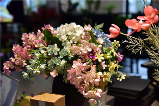 蠶繭公仔與花朵 佛山95后的創意工藝品新篇章